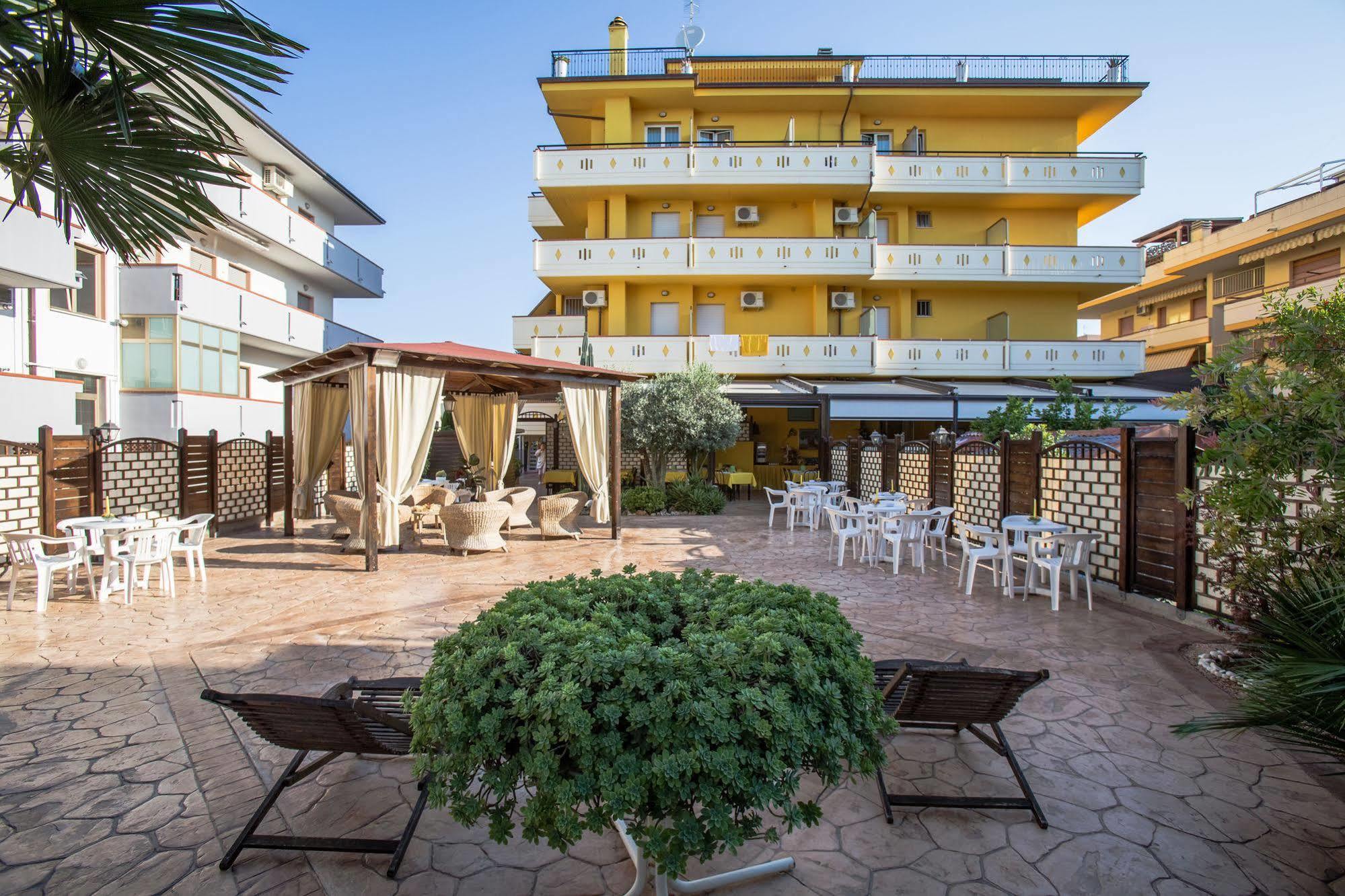 Nelson Alba Adriatica